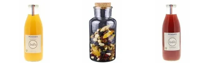 Options&nbsp;: jus de pomme, jus de fruits rouges et mélange de fruits secs en bocal